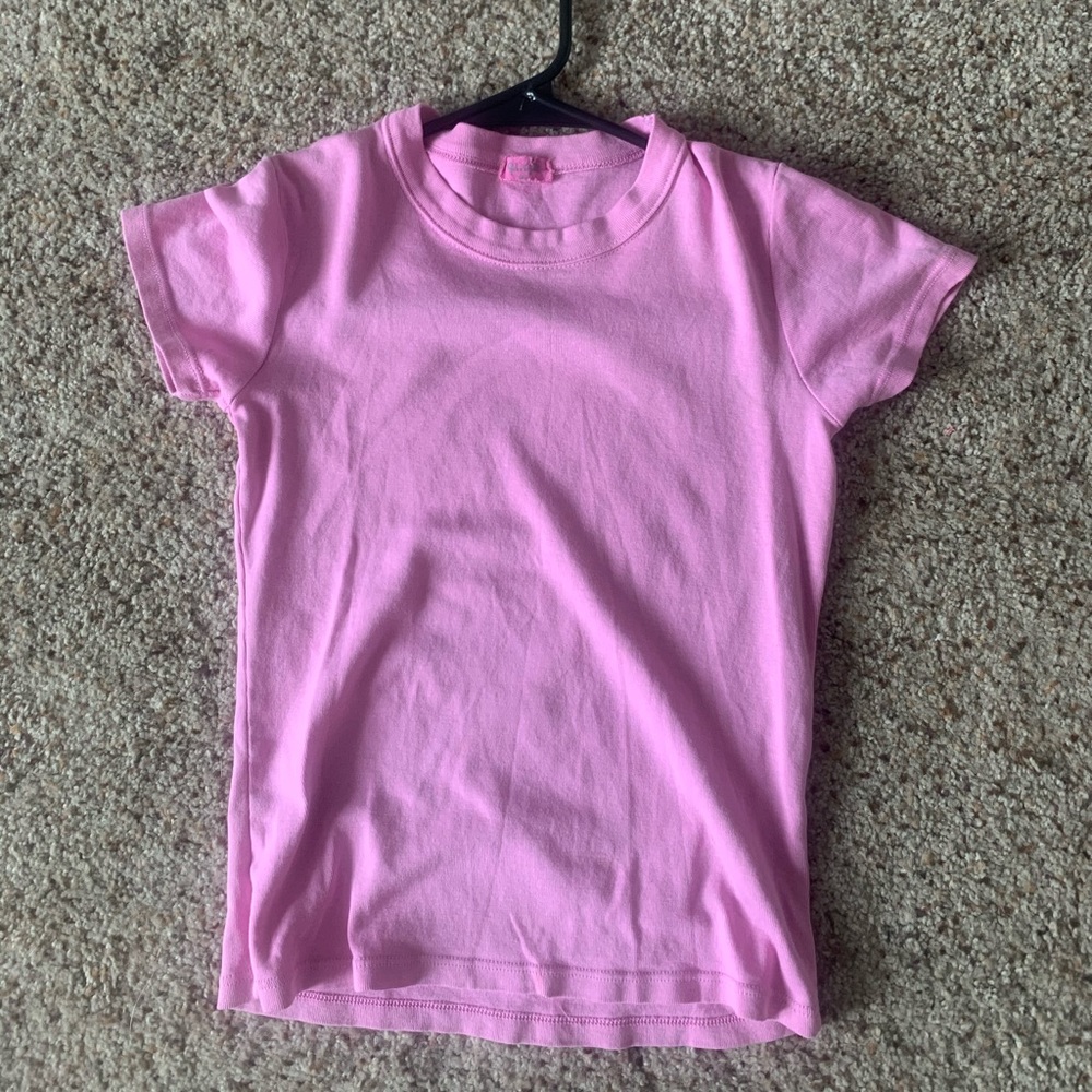 Brandy Melville tee 💖